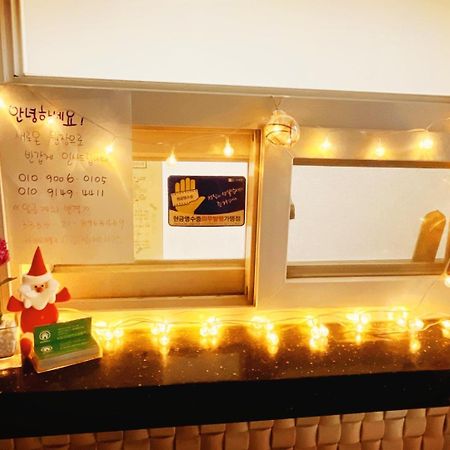 Hostel Hub House Livingtel Seul Zewnętrze zdjęcie